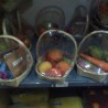 Canasta de frutas o verduras ...
