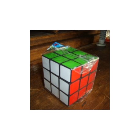 Cubo mágico tipo Rubik econ ...